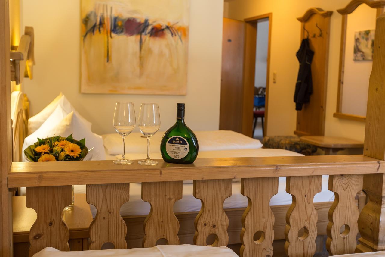 Hotel Loewen 란데르자커 외부 사진